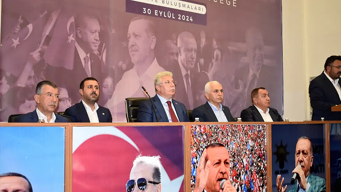 AK Parti Grup Başkanvekili Akbaşoğlu, Bitlislilerle buluştu