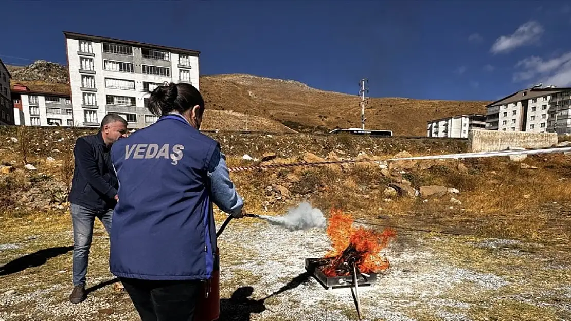 Bitlis'te yangın tatbikatı yapıldı