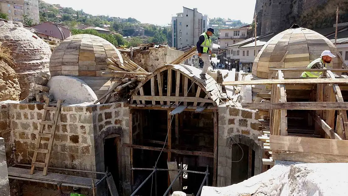 Bitlis'in tarihi dokusu yenileniyor