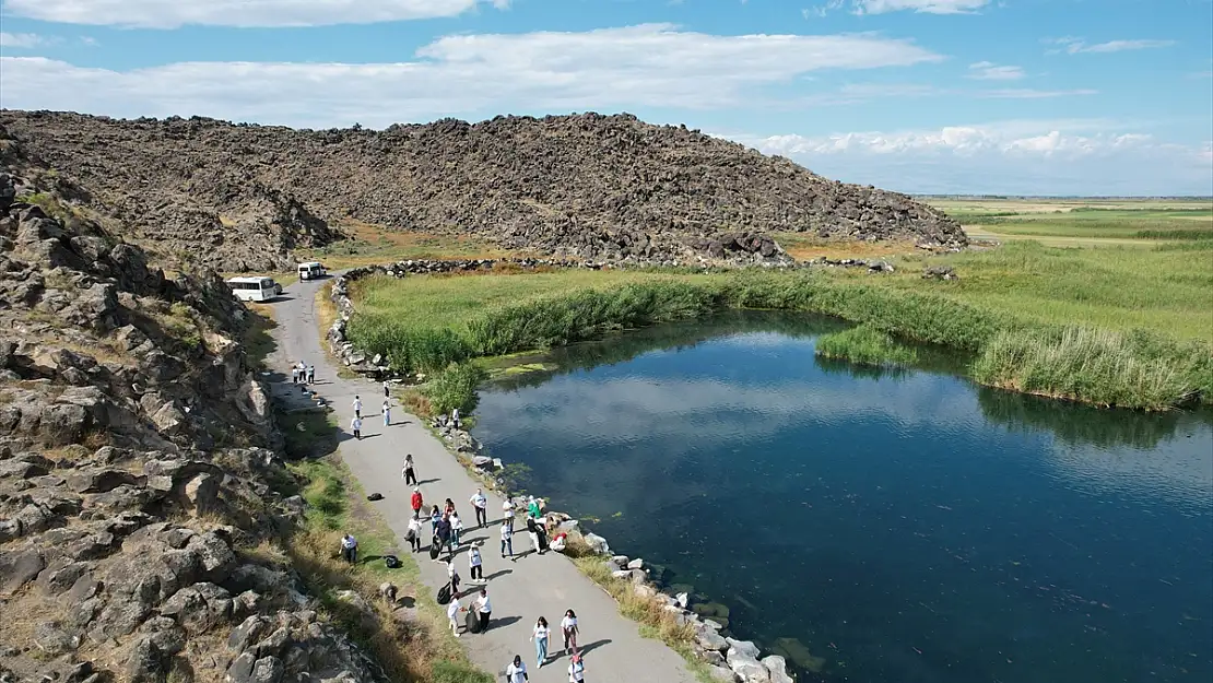 Iğdır'da öğretmenler doğada bilimsel keşfe çıktı