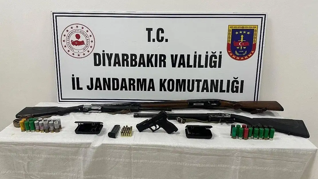 Diyarbakır'da iki kişiyi öldüren cinayet zanlısı tutuklandı