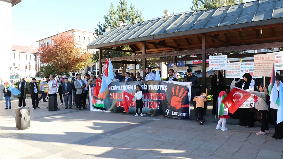 Erzurum'da sağlık çalışanları sessiz yürüyüşü 47 haftadır sürdürüyor