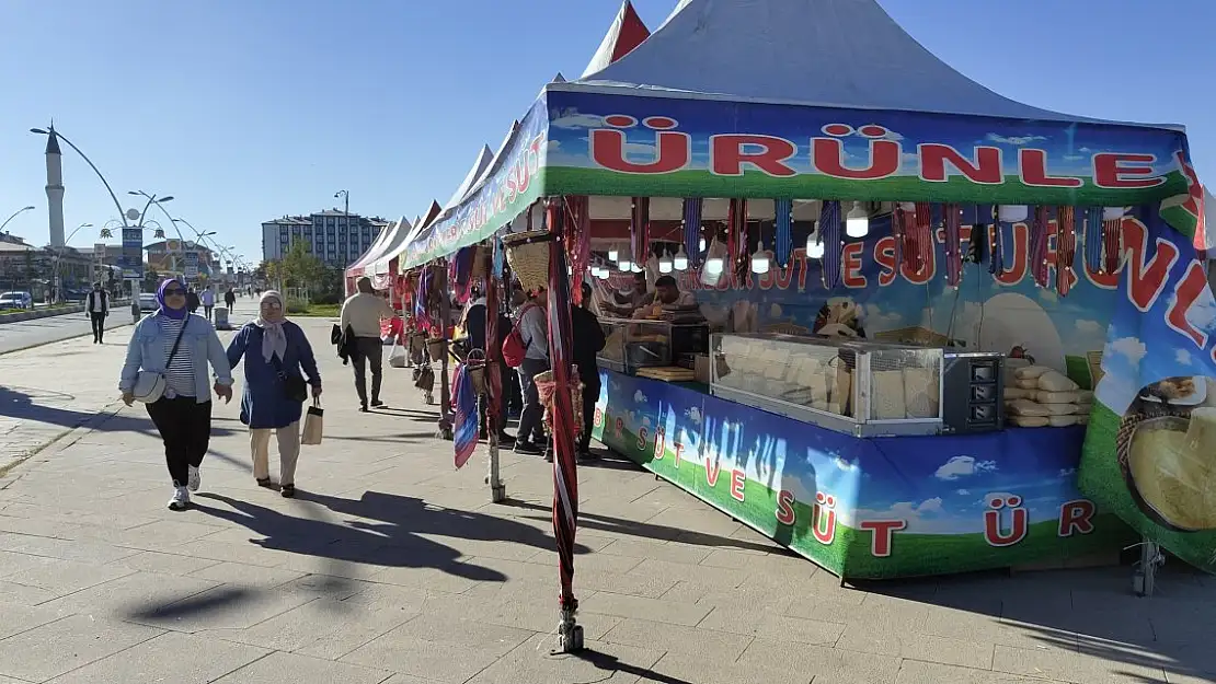 Ağrı'da 'Yöresel Lezzetler Fuarı'na Yoğun İlgi