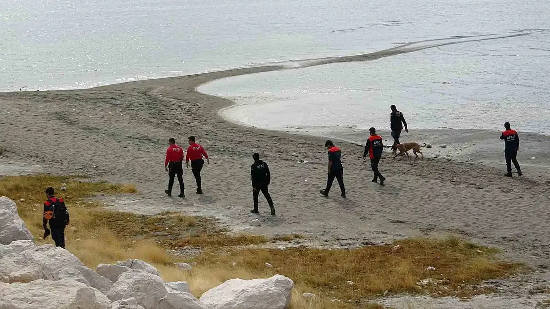 Van'da kaybolan üniversite öğrencisi Rojin, 11 gündür aranıyor