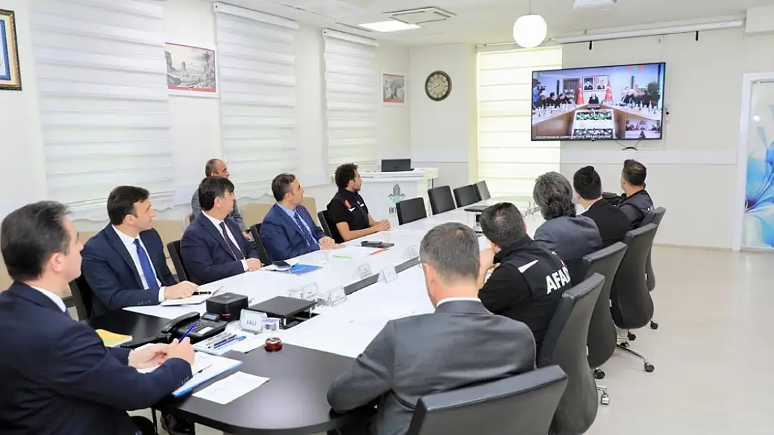 Bitlis'te İl Afet Risk Azaltma Plan Toplantısı Gerçekleştirildi