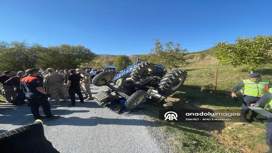 Bitlis'te Traktör Devrildi: Sürücü Vefat Etti