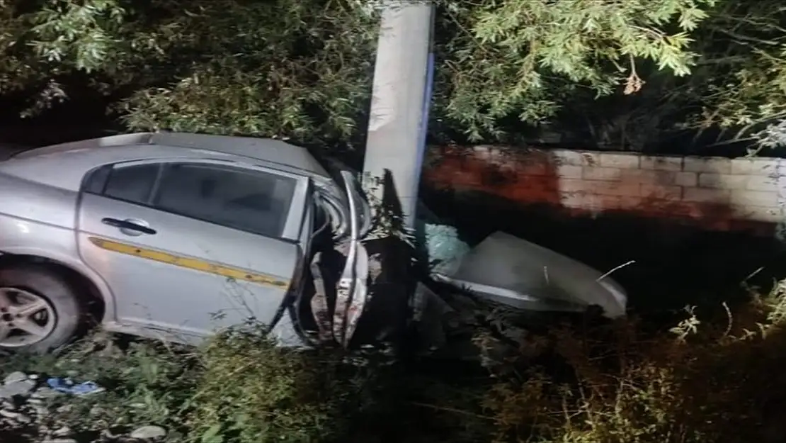 Ağrı-Van Kara Yolu'nda Trafik Kazası