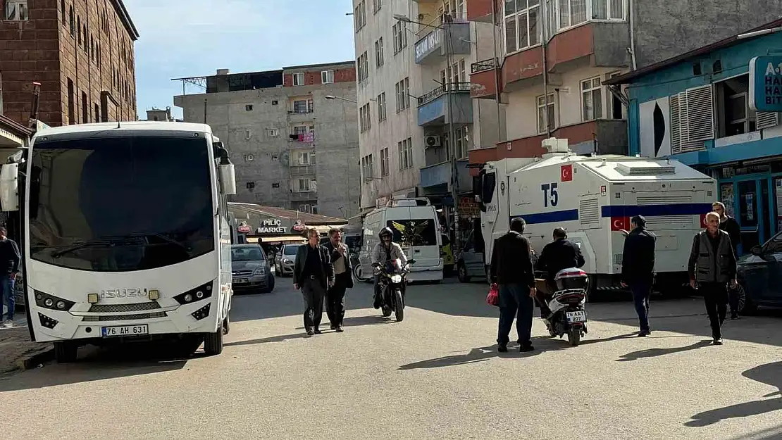 DEM Parti Iğdır İl Başkanı 13 polisin şehit edildiği saldırıyla ilgili gözaltına alındı