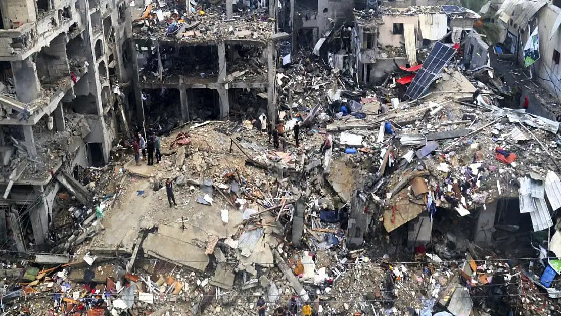 Gazze'de can kaybı 42 bin 126'ya yükseldi