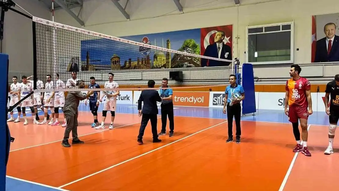 Efeler Ligi: TÜRŞAD: 0 - Galatasaray: 3