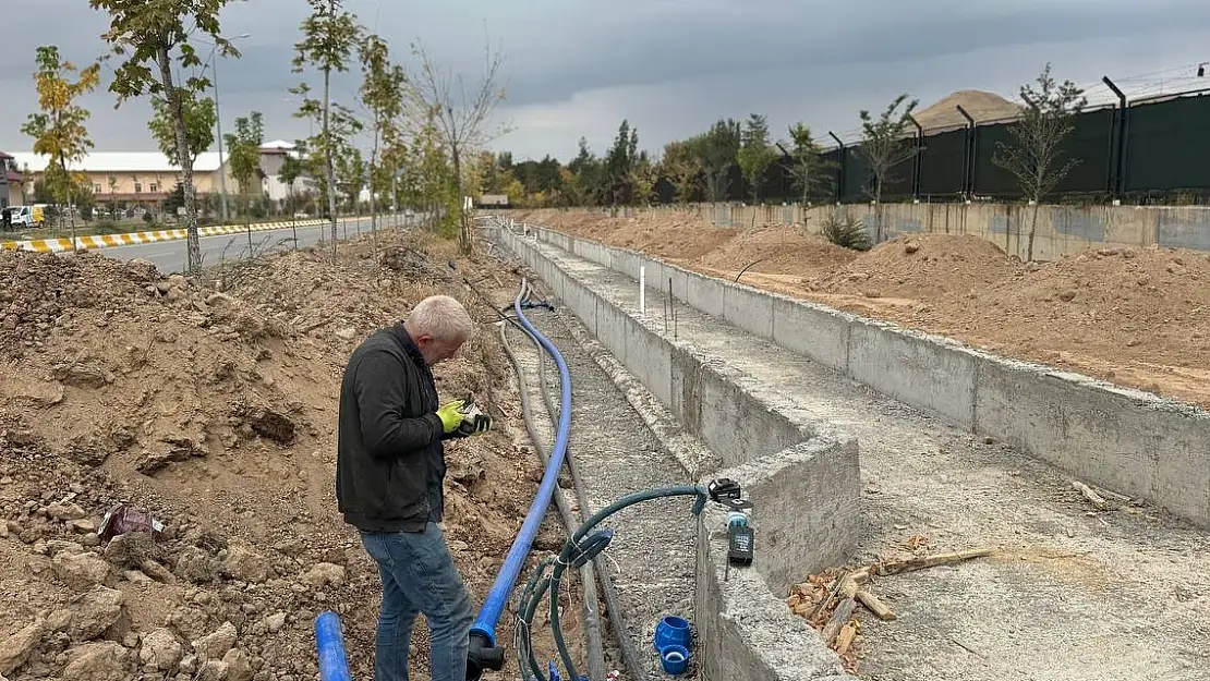 Patnos'ta 300 Metrelik Havuz Çalışmaları Sona Yaklaşıyor