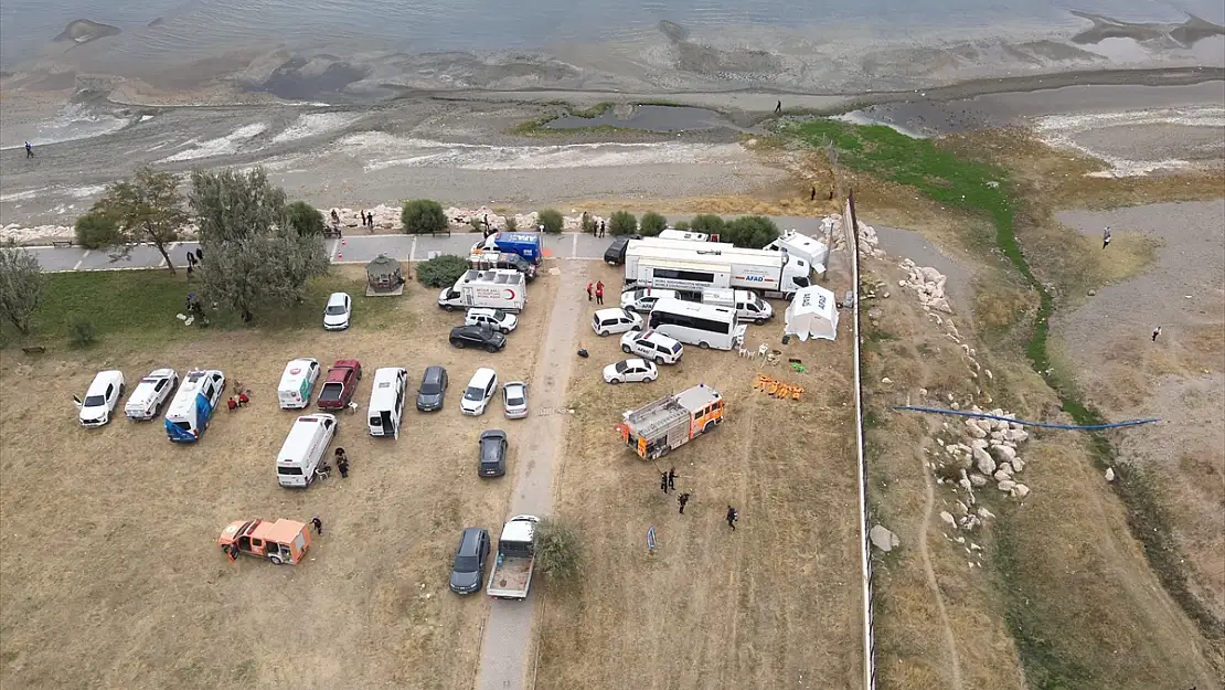 Van'da kaybolan Rojin'i arama çalışmaları 18'inci gününde