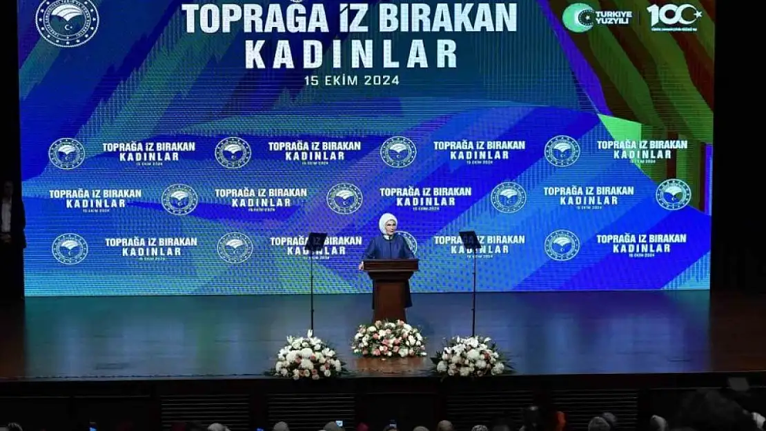 Emine Erdoğan 'Toprağa İz Bırakan Kadınlar' Programında Konuştu