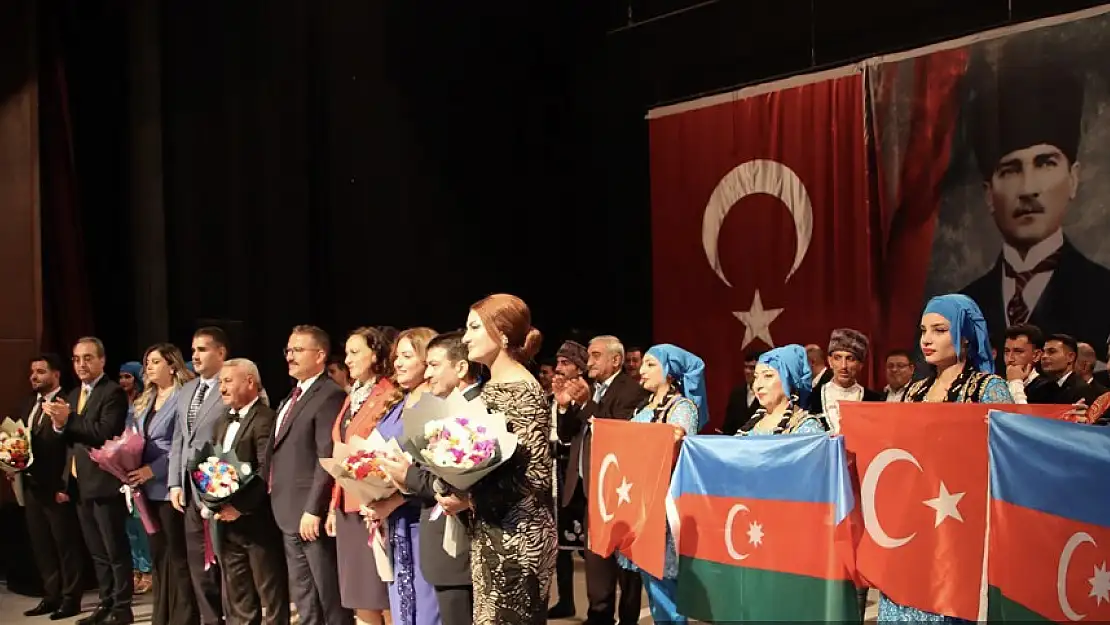 Iğdır'da Azerbaycan'ın Bağımsızlık Günü kutlandı