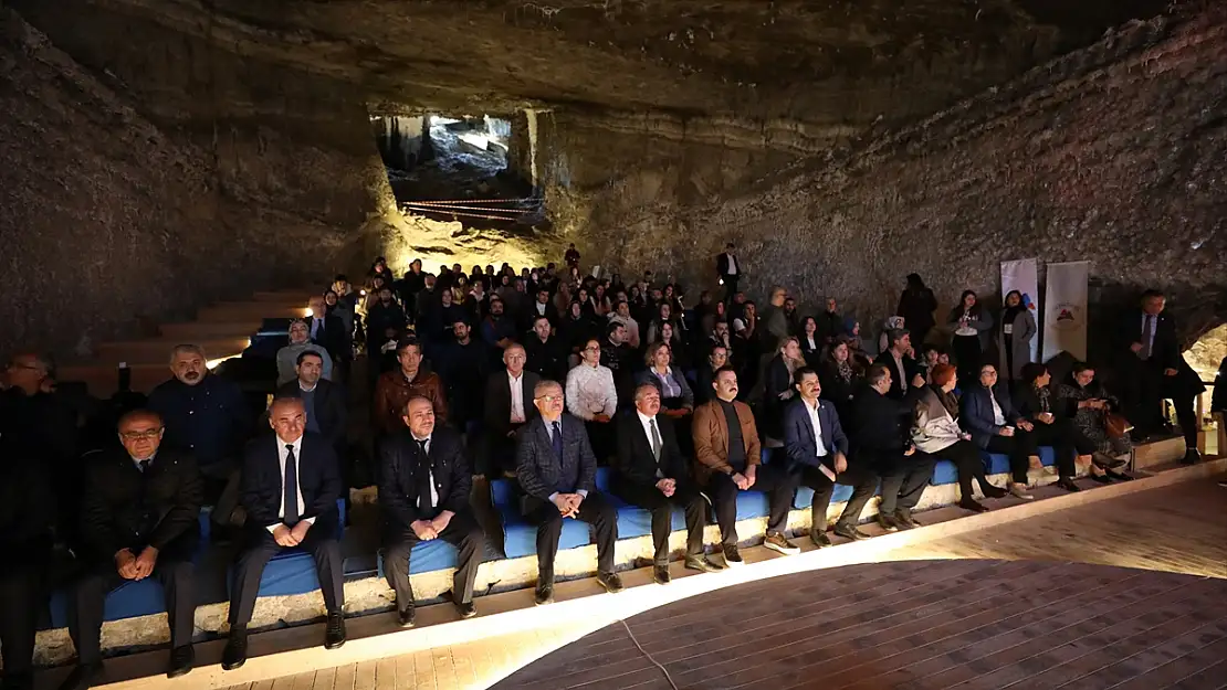 Iğdır'ın Tuz Mağaraları'nda 'Solunum Zirvesi' gerçekleştirildi