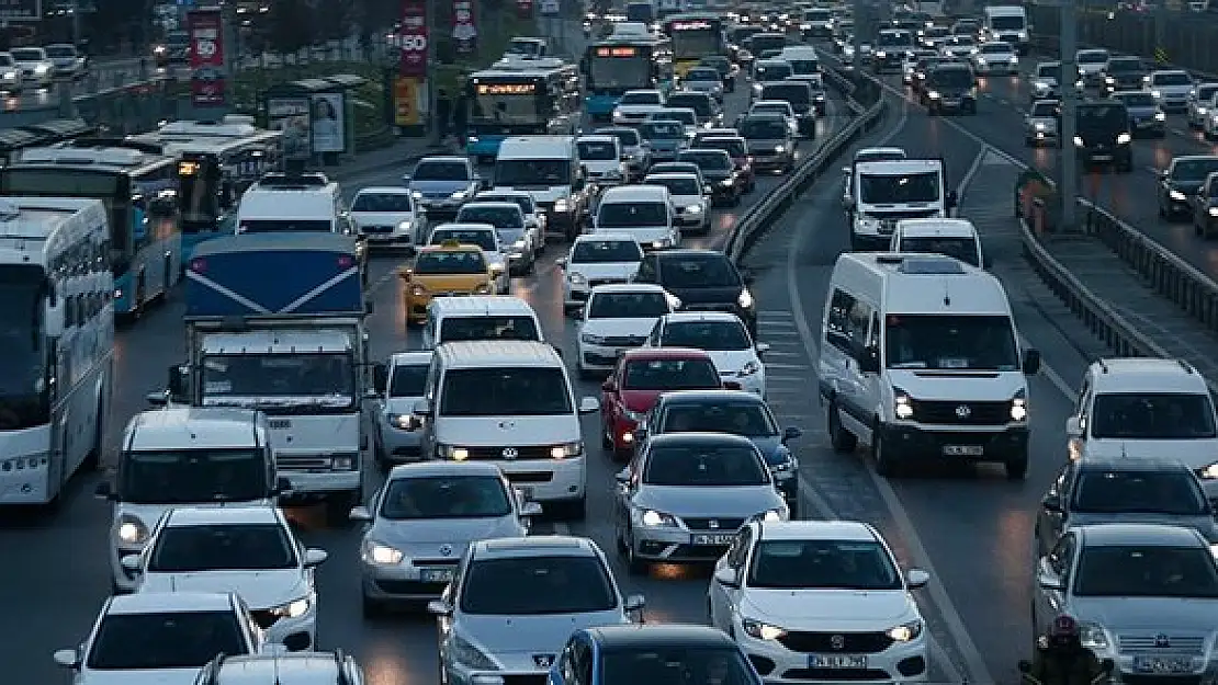 Trafiğe eylülde 212 bin 451 taşıtın kaydı yapıldı