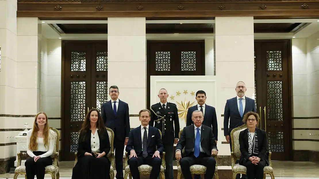 Cumhurbaşkanı Erdoğan Yeni Atanan Büyükelçileri Kabul Etti