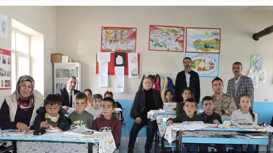 Bulanık Kaymakamı Koşansu'dan köy okullarına ziyaret