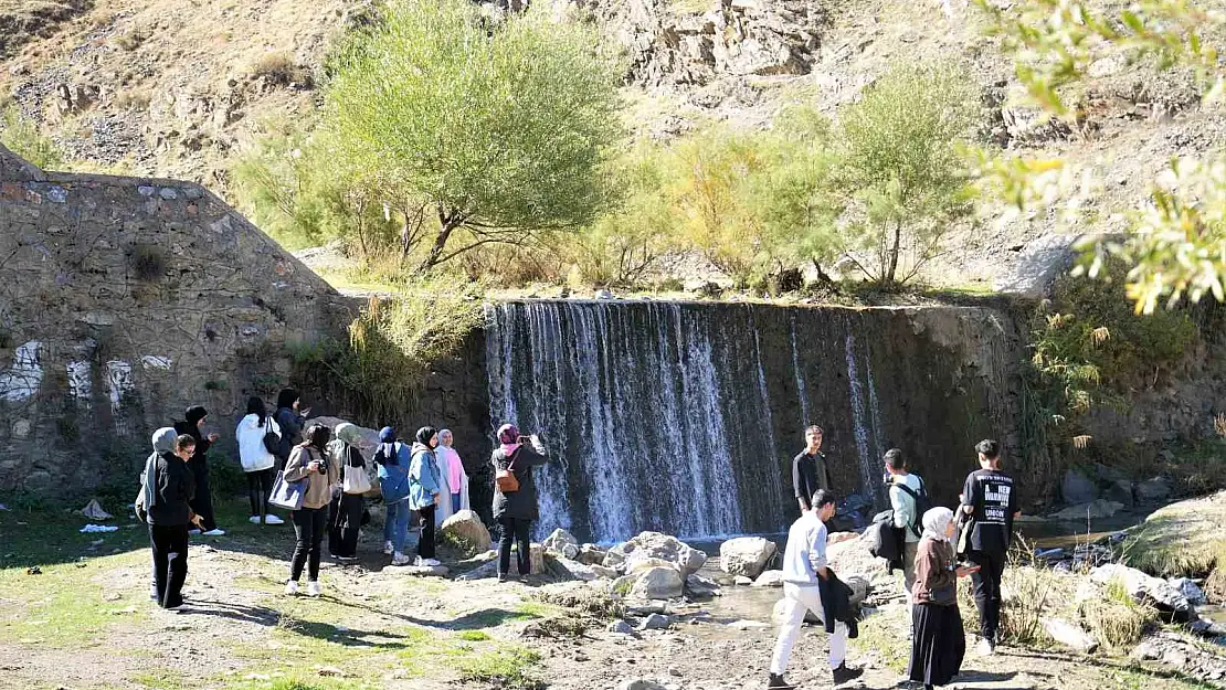 Muş'ta teknoloji bağımlılığına dikkat çekildi