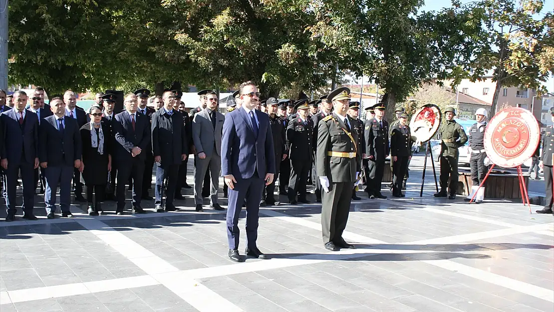 Malazgirt'te Cumhuriyet'in 101. yıl dönümü kutlanıyor