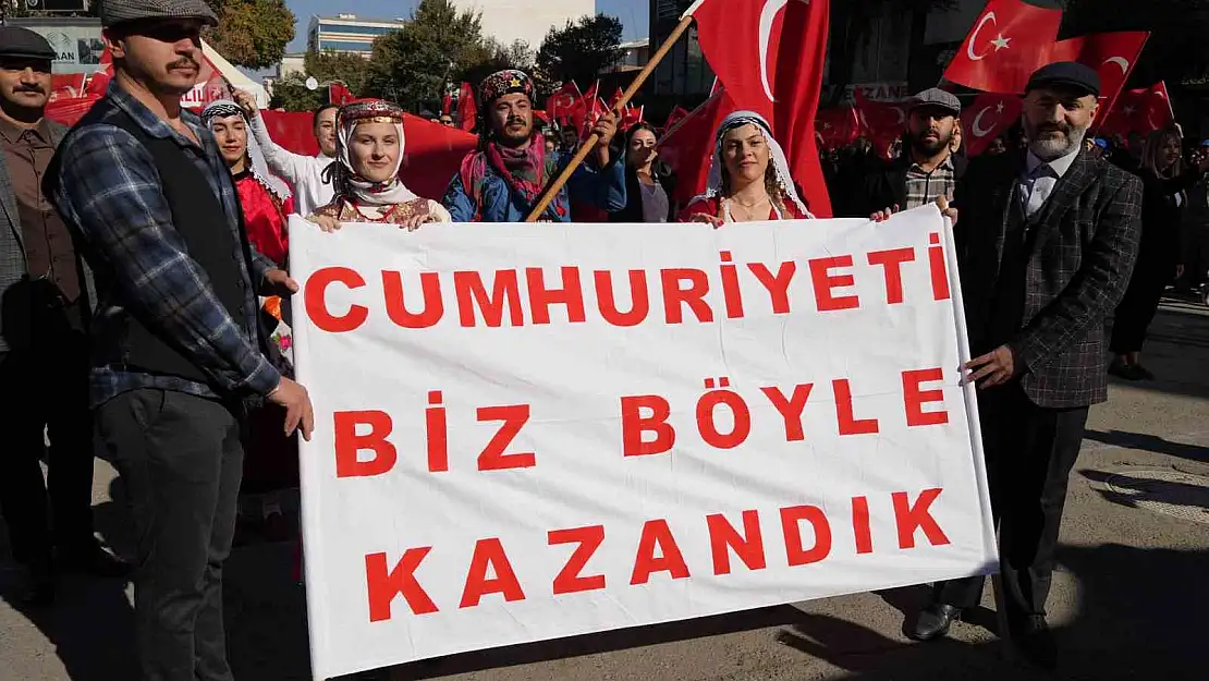 Iğdır'da Cumhuriyet Bayramı'nın 101. yılı coşkuyla kutlandı