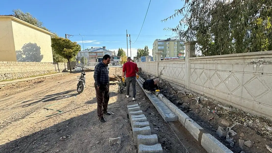 Patnos'ta Altyapı ve Üstyapı Çalışmaları Nedeniyle Trafik Düzenlemesi