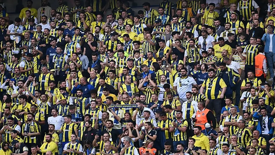 Fenerbahçe - Trabzonspor Maçında Sarı Lacivertli Taraftarlar Olmayacak!