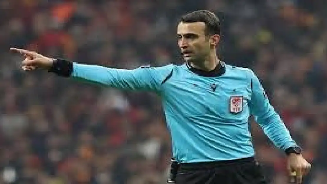 Trabzonspor ile Fenerbahçe Maçının VAR Hakemi Belli Oldu