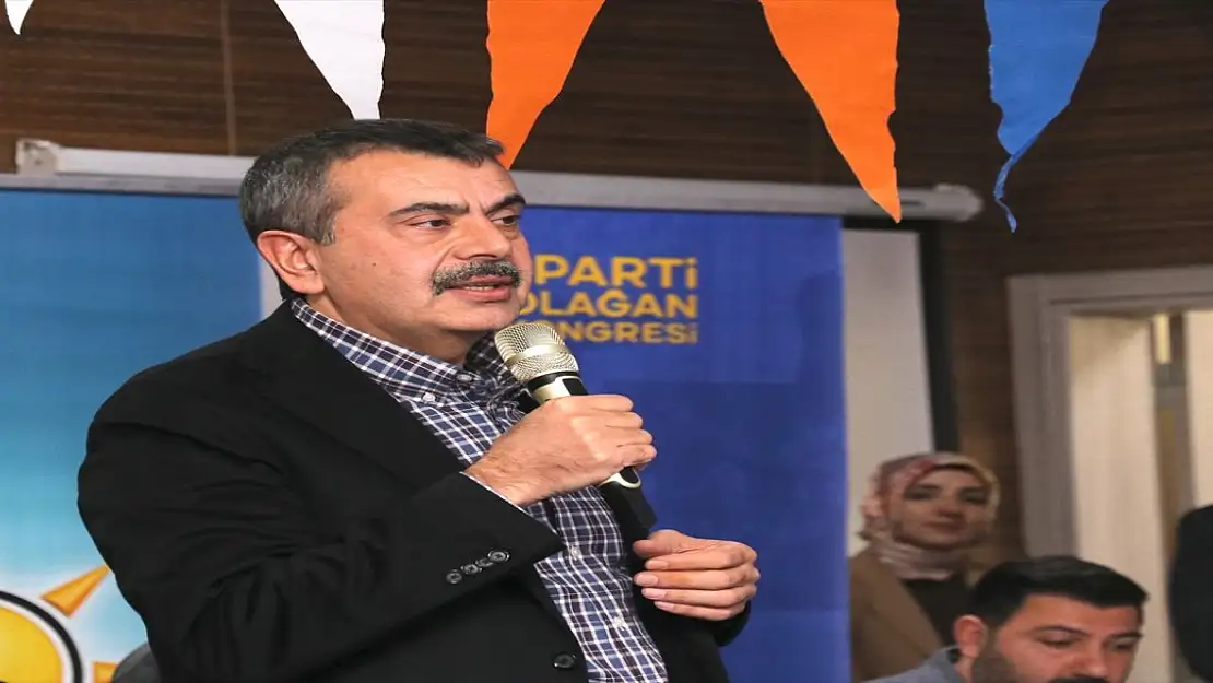 Milli Eğitim Bakanı Erzurum'da Ak Parti'nin Kongresi'ne Katıldı