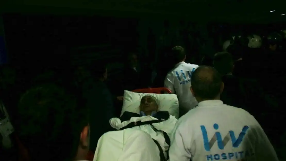 Şenol Güneş'in kafasına 5 dikiş atıldı