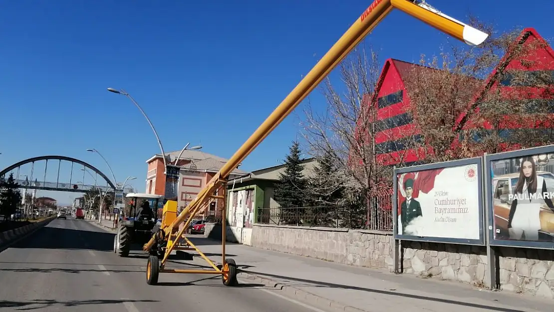 Ağrı'da Trafikte Helazon Yoğunluğu