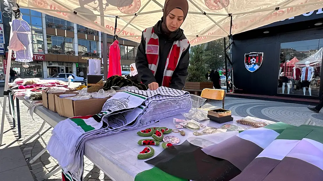 Van'da Filistin'e destek kermesi