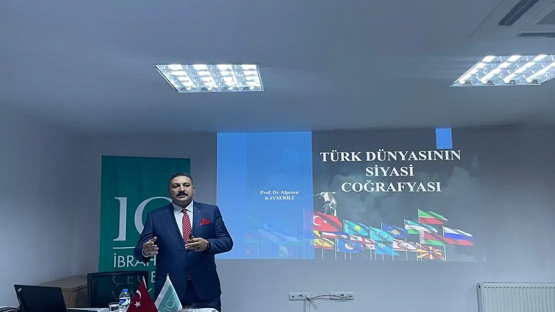 AİÜÇÜ'de 'Türk Dünyasının Siyasi Coğrafyası' Temalı Söyleşi Düzenlendi