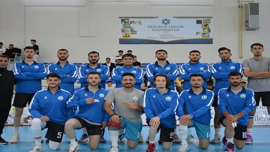 Erzurum Gençlik Spor Voleybol Kulübü Play-off Yolunda