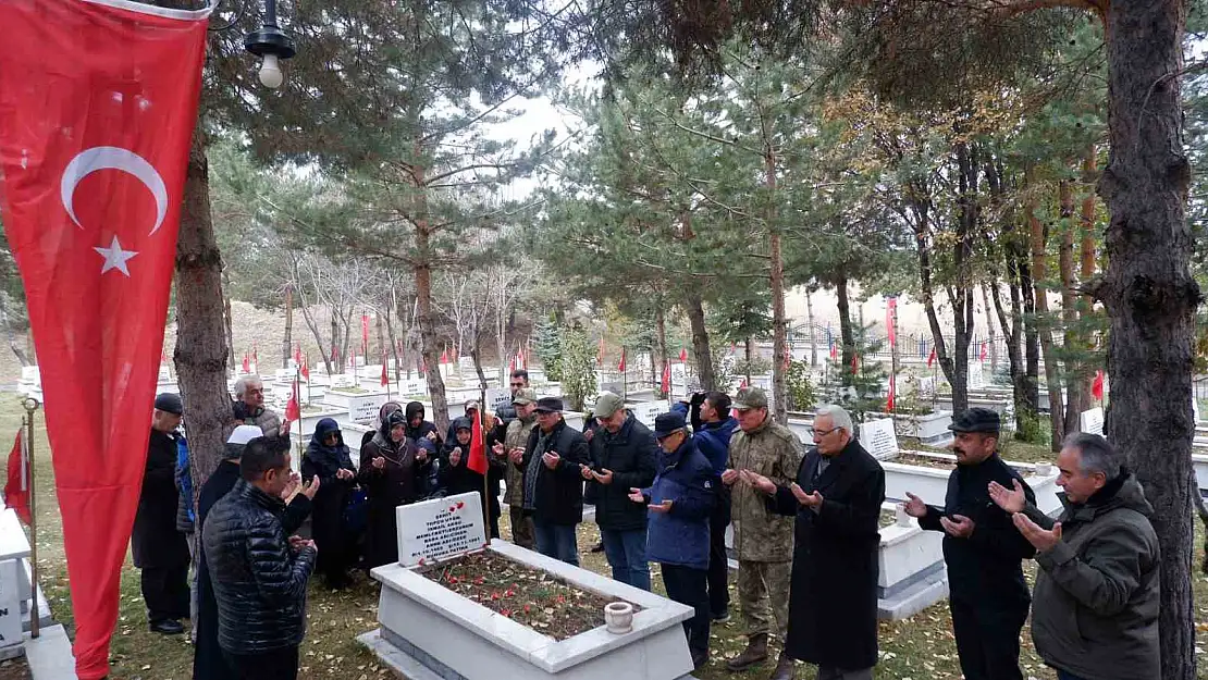 Erzurum'da şehide 33 yıllık vefa