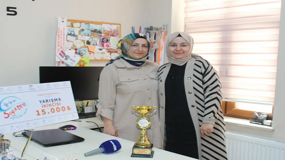 AİÇÜ'nün Büyük Başarısı: SağlıkFEST'te Türkiye İkinciliği