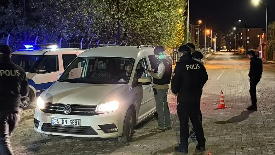 Ağrı'daki KYK Yurtları Çevresinde Güvenlik Tedbirleri Artırıldı