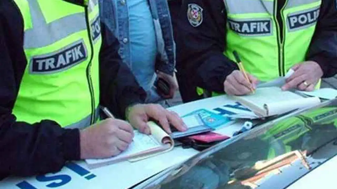 Trafik cezalarına büyük oranda zam geliyor
