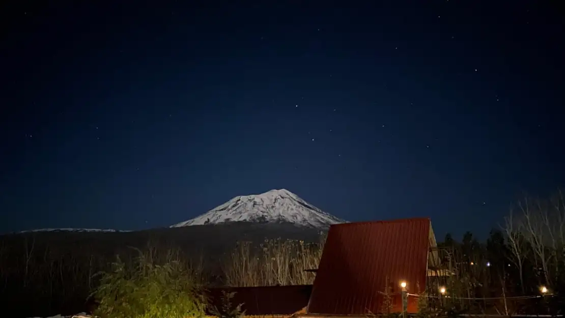 Doğubayazıt'ta Ararat Garden ile Ağrı Dağı'nın Eşsiz Manzarası Büyülüyor