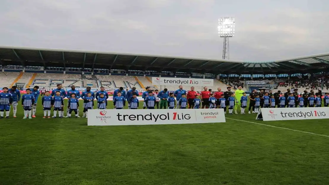 Erzurumspor FK-Amed SF Karşılaşmasında 3 Taraftar Hakkında Soruşturma