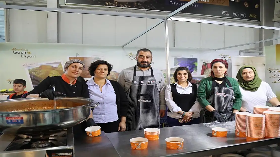 Diyarbakır'da Yöresel Lezzet Fuarına Kadın Kooperatifinin Lezzetleri Damga Vurdu