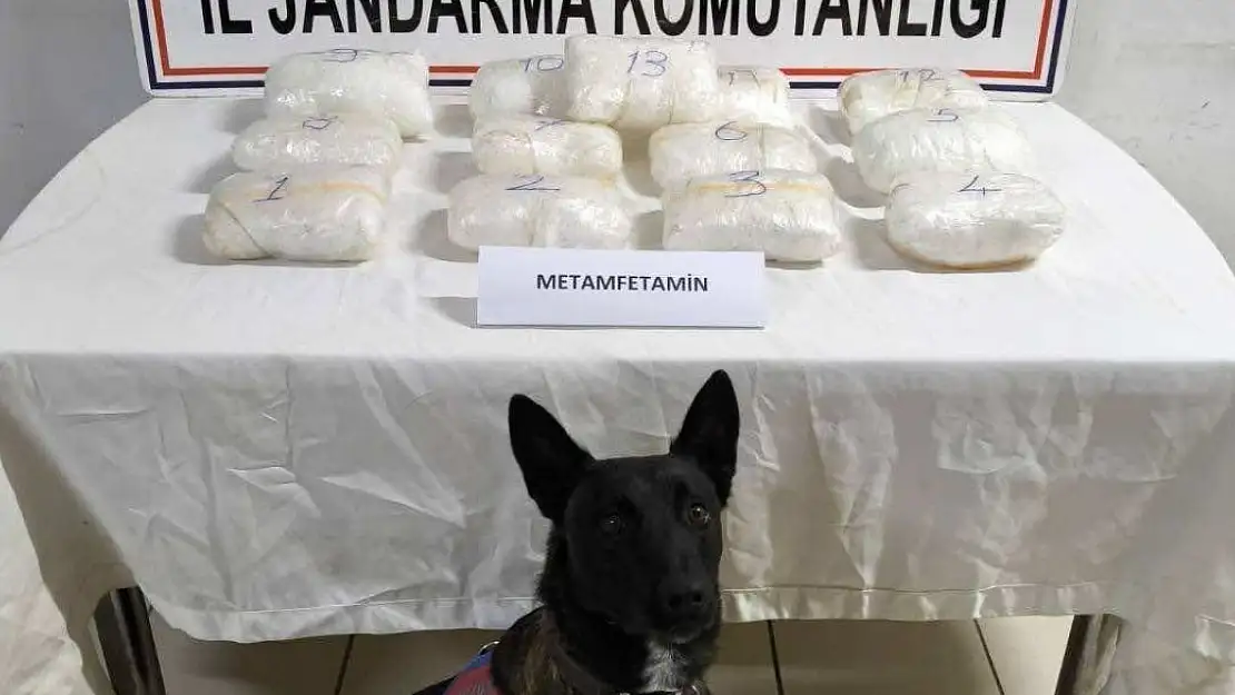 Ağrı'da 16 kilo metamfetamin ele geçirildi