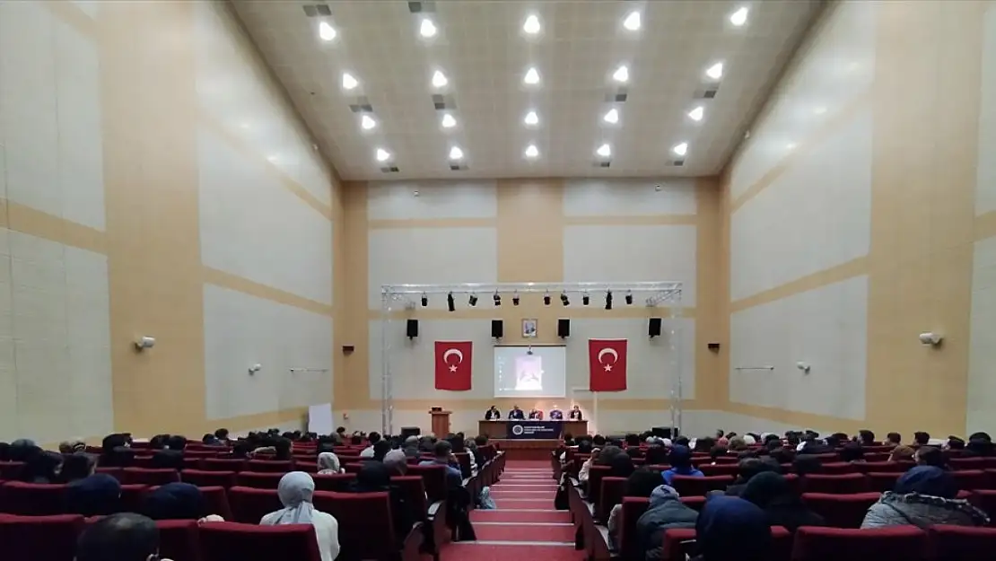 Erzurum'da kadına şiddet ve çözümü konuşuldu