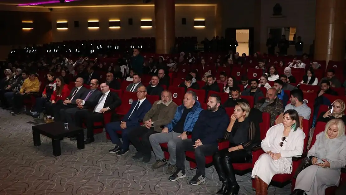 Erzurum'da engelli bireyler için kuruluşlara düşen görevler konuşuldu