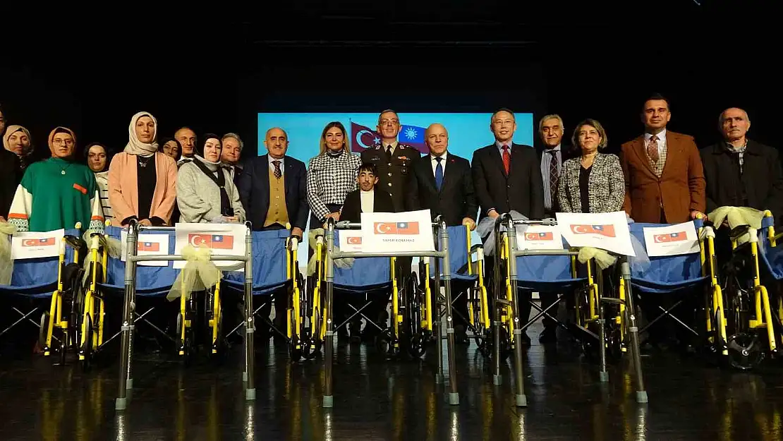 Erzurum'da Dünya Engelliler Günü kutlaması