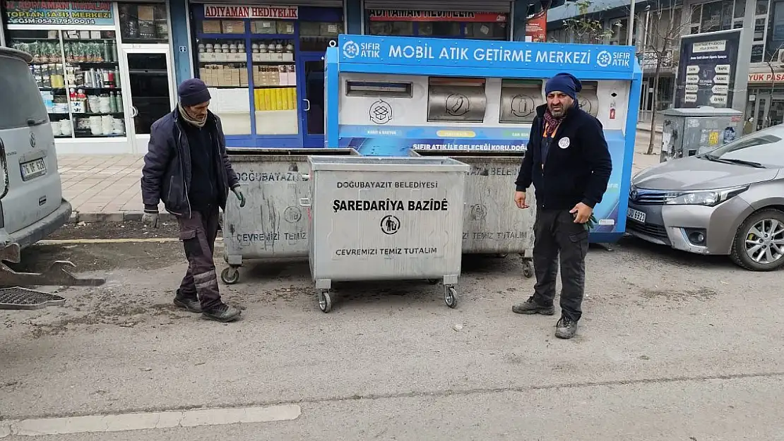 Doğubayazıt'ta Yeni Çöp Konteynerleri