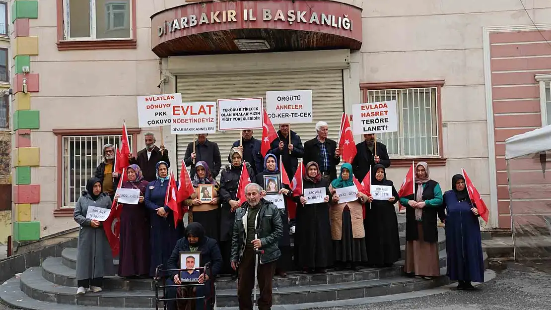 Diyarbakır'da evlat nöbetindeki aile sayısı 380'e ulaştı