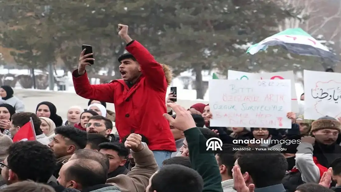 Erzurum'da Suriyelilerden Baas Rejiminin Çöküşüne Kutlama