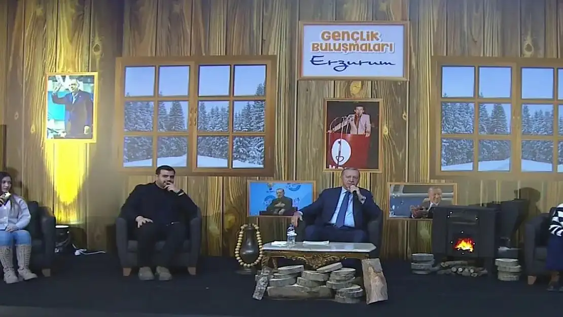 Cumhurbaşkanı Erdoğan Erzurum'da Gençlerle Buluştu