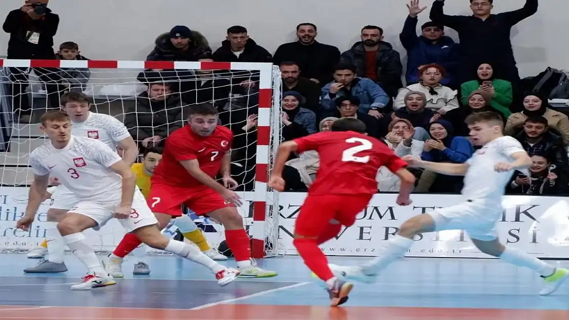 Erzurum'da Futsal A Milli Takımı, Polonya'ya 4-1 Mağlup Oldu